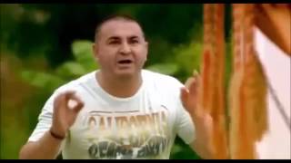 Şafak Sezer Gülme Garantili Ufak Kesitler