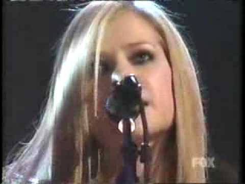 avril lavigne live acoustic. Avril Lavigne - Nobody#39;s Home - Live Acoustic!! Wonderful performance. go to www.youtube.com to see Nobody#39;s Home lyrics on screen!