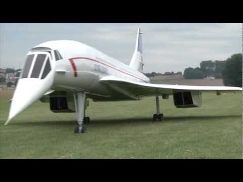 A huge Concorde RC plane powered by two turbines. A Huge Concorde Rc Plane Flown On The Panoramaflugtag 2012 In Ohlsdorf