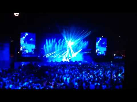 Adam Lambert & Queen Who wants to live forever Kiev June 30