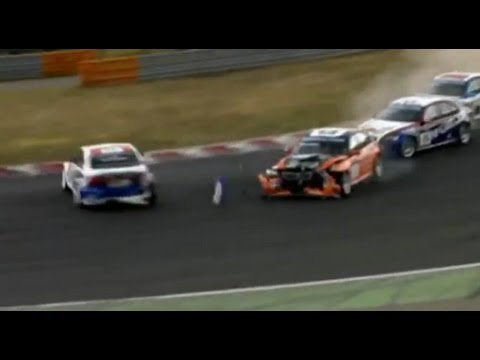 Highlights WTCC 2011 yearreview clip crashes babes speed Tom Coronel 