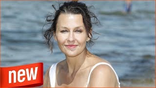 Szok Anna Popek Kusi Długimi Nogami W Bikini Wow Lvtszok