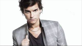 Watch Eric Saade Upgrade video