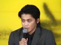 『シュアリー・サムデイ』完成披露会見 小栗監督が忘れたのは....