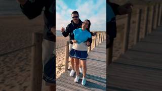 Dançando Com Minha Garota Iza Na Praia De Matosinhos Em Portugal