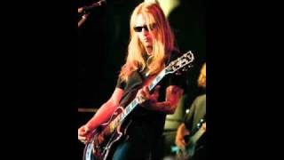 Watch Jerry Cantrell Spiderbite video