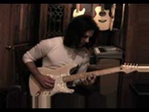 richie kotzen lick of the week super size nipple pics