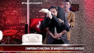 Lorena Galvez Saca Sus Tacones Sube Al Hombro Pies Decalzos