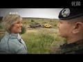 HUMMER H2 and Leopard 2A6.flv