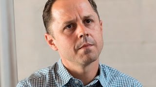 Giovanni Ribisi on “Sneaky Pete”