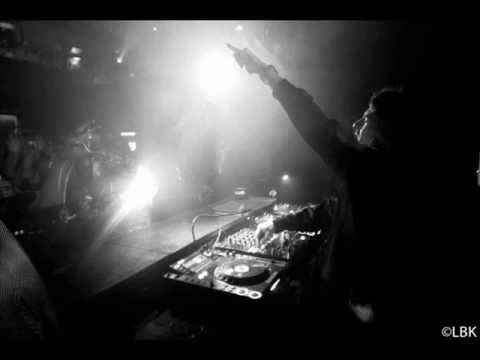 Dope Shop ft honey Singh & Deep Money Club Mix DJ Ashish