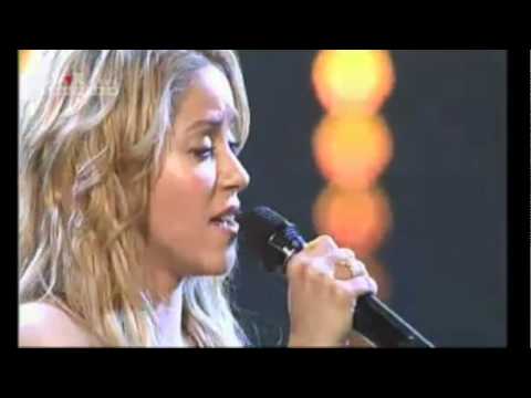 www.lascaderasspain.com SHAKIRA UNTHERNEATH YOUR CLOTHES FACTOR X