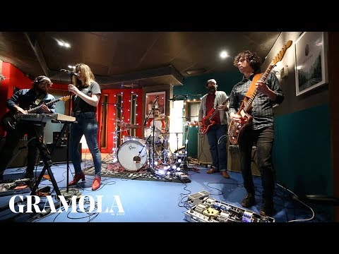 VENTURA - NADA MÁS (LITTLE CANYON SESSION)