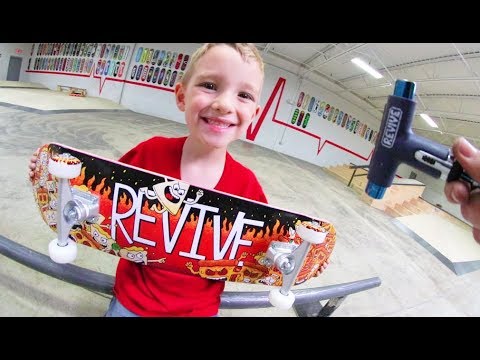 6 Year Old Builds New Skateboard!