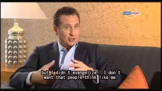 2jDsJWZg3gQ Video Image