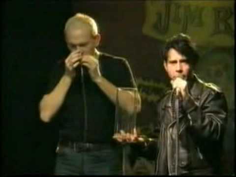 Eddie Vedder drinks bile beer