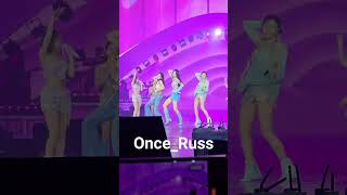 Jeongmitzu Doing The 1, 3, 2 Choreo During Likey Dance Break