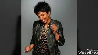 Watch Gladys Knight Greatest Love Of All video