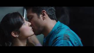 Romantic Kissing Scene In The Train - Love Per Square Foot