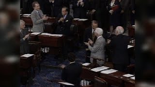 Former Sen. Bob Dole dead at 98