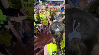 Eda Erdem. Fenerbahçelilerin Hem Gurur Kaynağı Hem Sesi