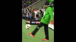 Amazing Skills By Ball Boys