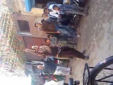 chote chote bhaiyon ke bade bhaiyen