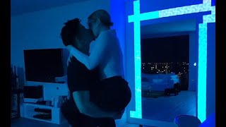 Aircool & Alex KISS LIKE CRAZY on Stream