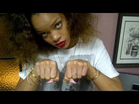 Rihanna gets'Tupac'inspired tattoo Early on Wednesday the 23yearold 