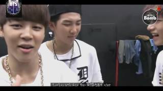 Taehyung moments BTS (HappyVday)