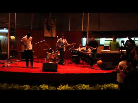 Yeh Chand Sa Roshan Chehra by Vindhyachal House IIT Delhi (Eastern...