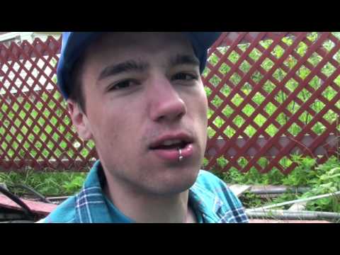 Newfoundlander vs Honeydew Melon