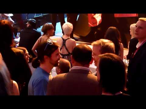 21.05.10 Comet (Fan Clip)