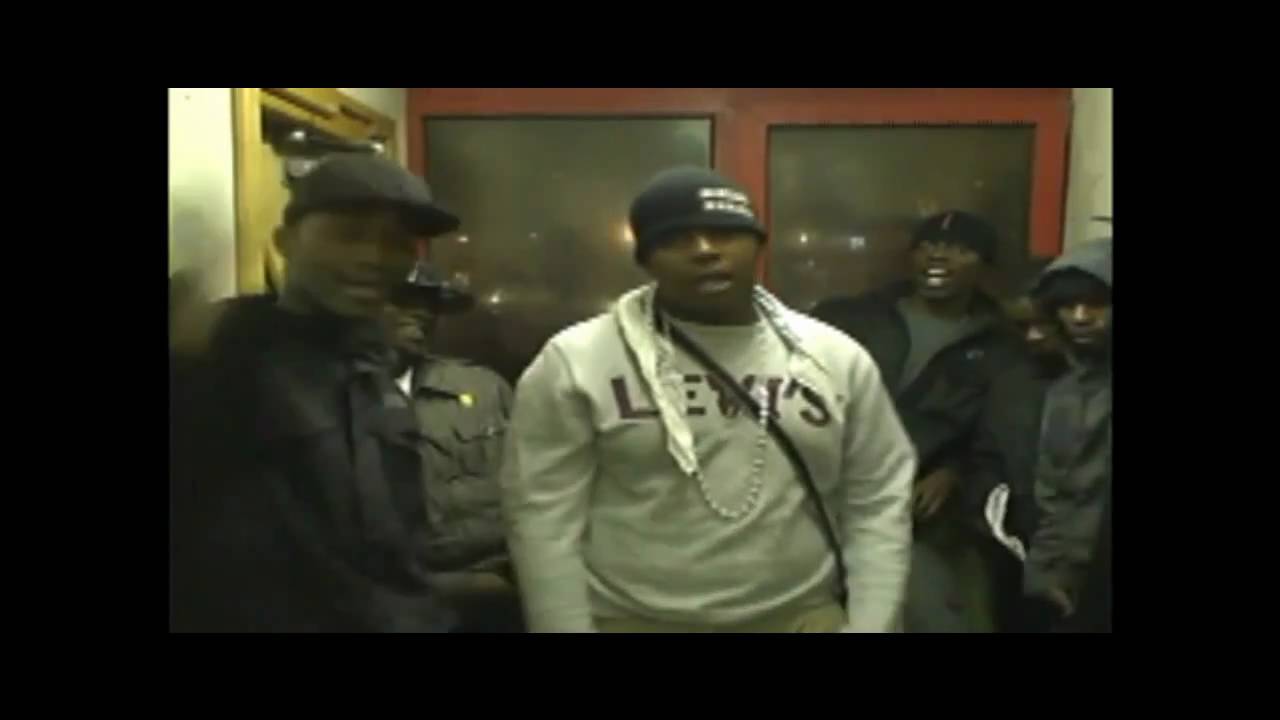 Gangsters Of House - The Alien Invasion Gangsters Of House - The Alien Invasion