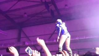 Watch Peaches Diddle My Skittle video