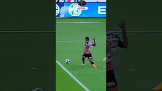328tn-bf0wA Video Image