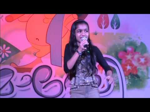 Natrang Marathi song ( Apsara aali ) By Poojaprem