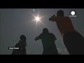 Eclipse solaire hybride : les plus belles images provenant d'Afrique, des USA et des Emirats