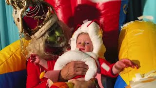 Watch Flaming Lips A Change At Christmas say It Isnt So video