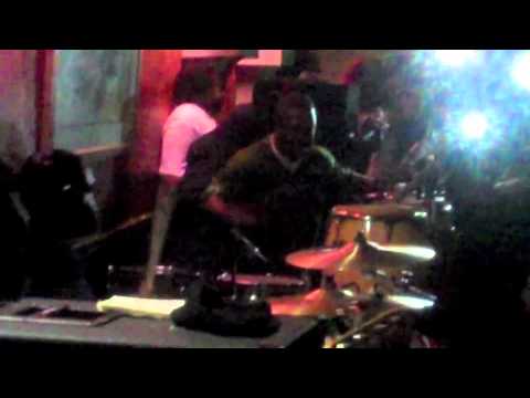 2/11/2012 Junkyard Band ft. GOGO Mickey @ Club Elite