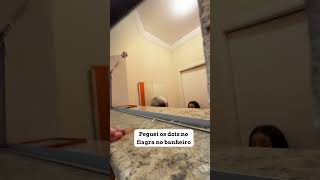 Pegos No Flagra Dentro Do Banheiro