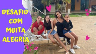 Desafio Na Área Da Piscina Com Minhas Amigas Se Divertido