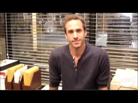 FlashForward's Joseph Fiennes and Home Improvement's Debbe Dunning share