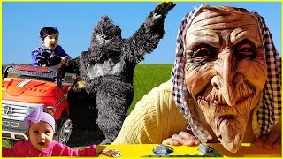 Police and Gorilla pretend play || McDonald's Drive Thru Toy Kitchen Set | Jai Bista Show