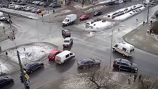 Road accident snow ice compilation