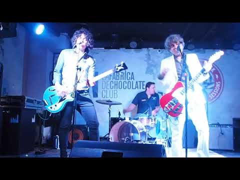 The Bo Derek's - Dulceida debe morir (La Fábrica de Chocolate, Vigo, 04/04/2019) The Bo Derek's - Dulceida debe morir (La Fábrica de Chocolate, Vigo, 04/04/2019)