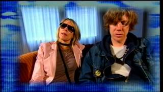 Watch Sonic Youth Addicted To Love video