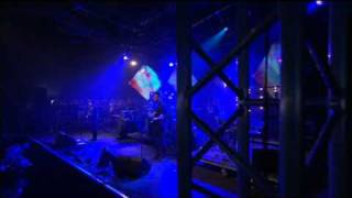The XX - Night Time (Live at Glastonbury 26-6-2010)