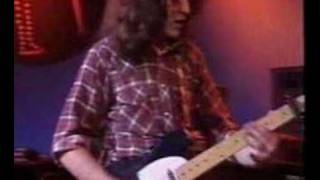 Watch Rory Gallagher Bullfrog Blues video