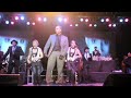 Chris Brown performing at Greenbriar Mall [KidduNot.com]